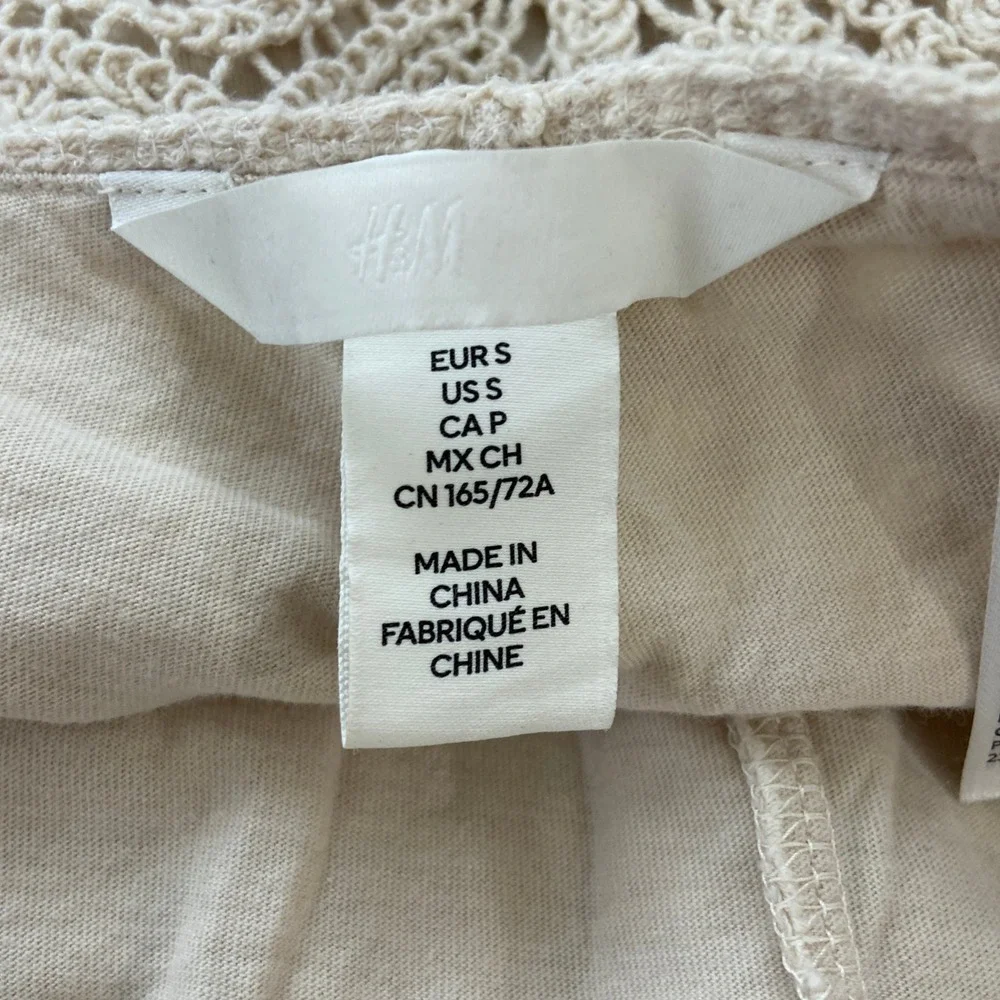 H&M Cream Crochet Knit High‎ Rise Shorts Womens Small - Picture 8 of 9